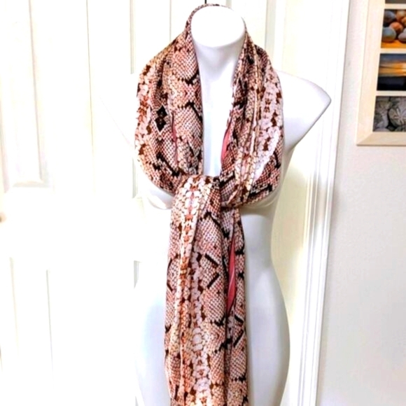 NWOT J. Jill Snakeskin Print Rayon Oblong Scarf -Pink and Brown - Picture 8 of 11